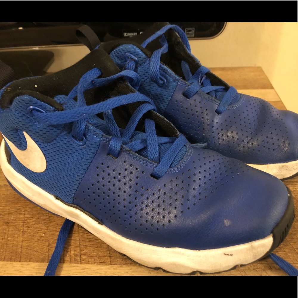 Used Boys Blue Nike Mid Top Sneakers